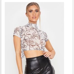 PLT white faces printed ruched side short sleeve